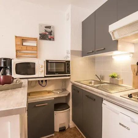 4 Pers Avec Terrasse Et Parking Prive, Proche Thermes Et Telecabine A Saint-lary - Fr-1-296-224 Daire *